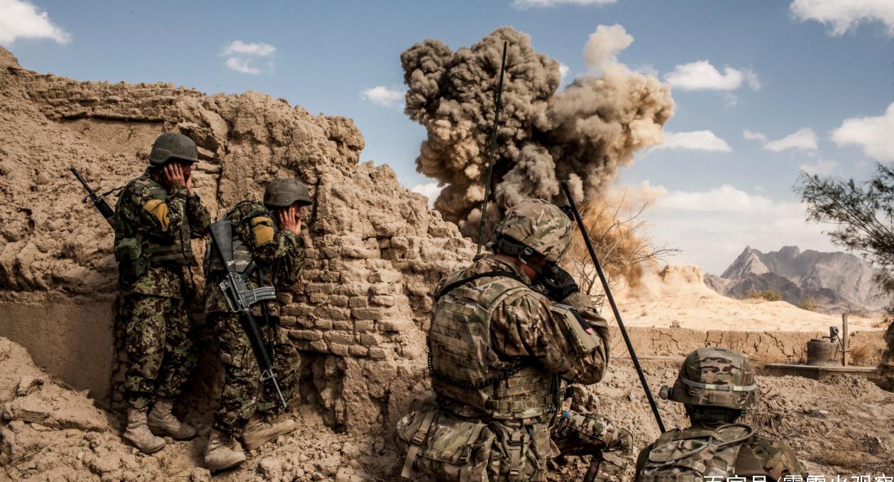 矛盾转移到海外战场,这种选择的后果大家也都看到,那就是美伊战争爆发