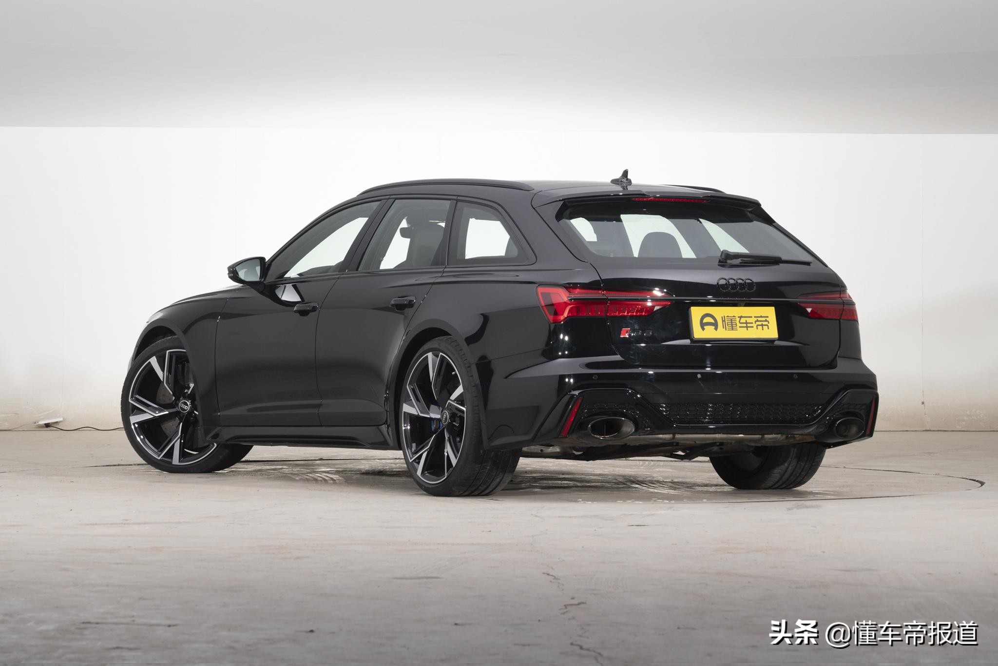 新车｜“瓦罐天花板”？奥迪RS 6 Avant实车曝光，142.88万元起
