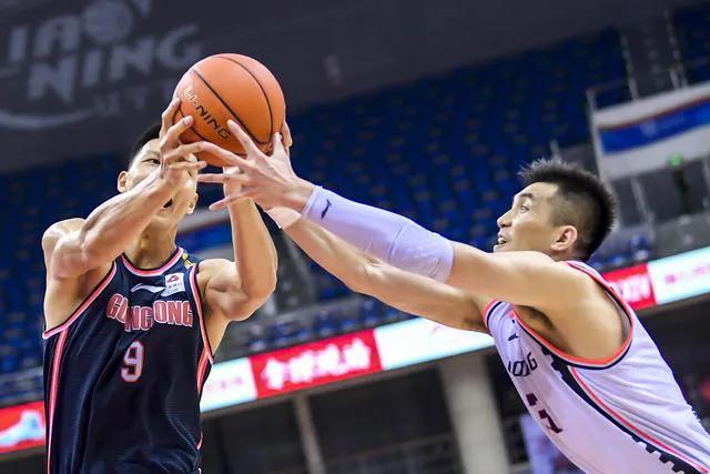 cba球员为什么比不过nba(郭艾伦为何很难成为CBA第一人？对比易建联，郭艾伦心不在篮球上)