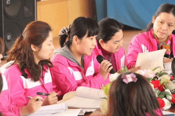 当幼儿园老师能有多辛苦？入职前后对比照火了，幼师直呼太扎心了