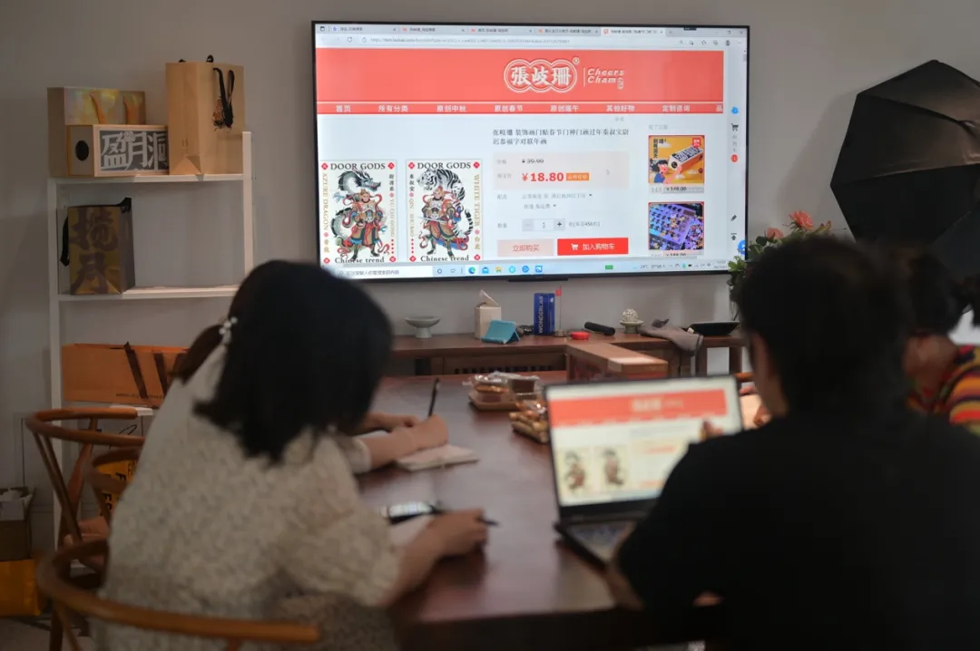 一年一度的“月饼大战”,这些品牌让年轻人疯狂