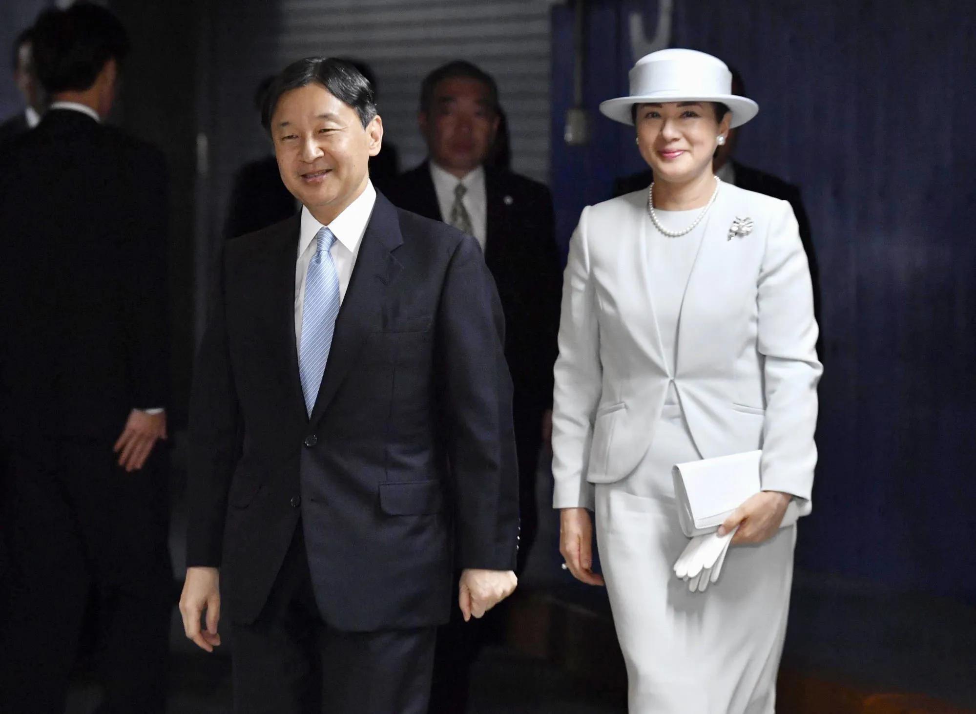 日本雅子皇后价值连城的钻石珠宝，唯珍珠最为典雅高贵