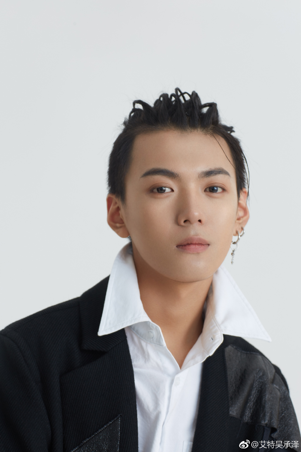 core one图片(易烊千玺前队友) - 赤虎壹号