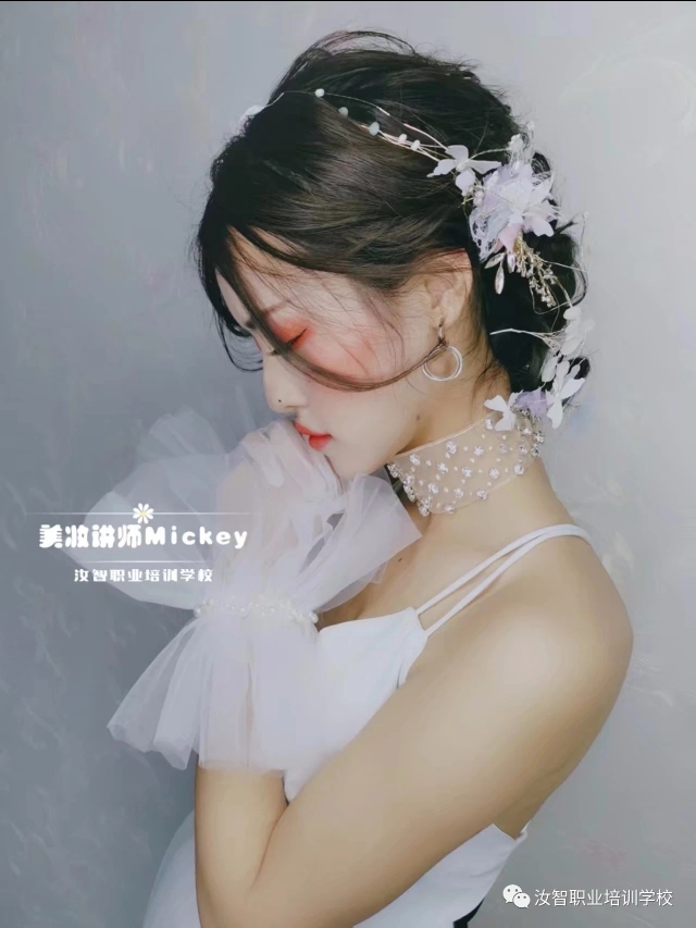 涨价通知！汝智学校化妆全科班学费年后涨至5980！年前仅需4980！