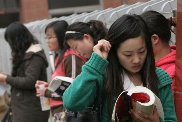 北京这4所大学害人不浅，毕业证如同废纸，考生要小心提防