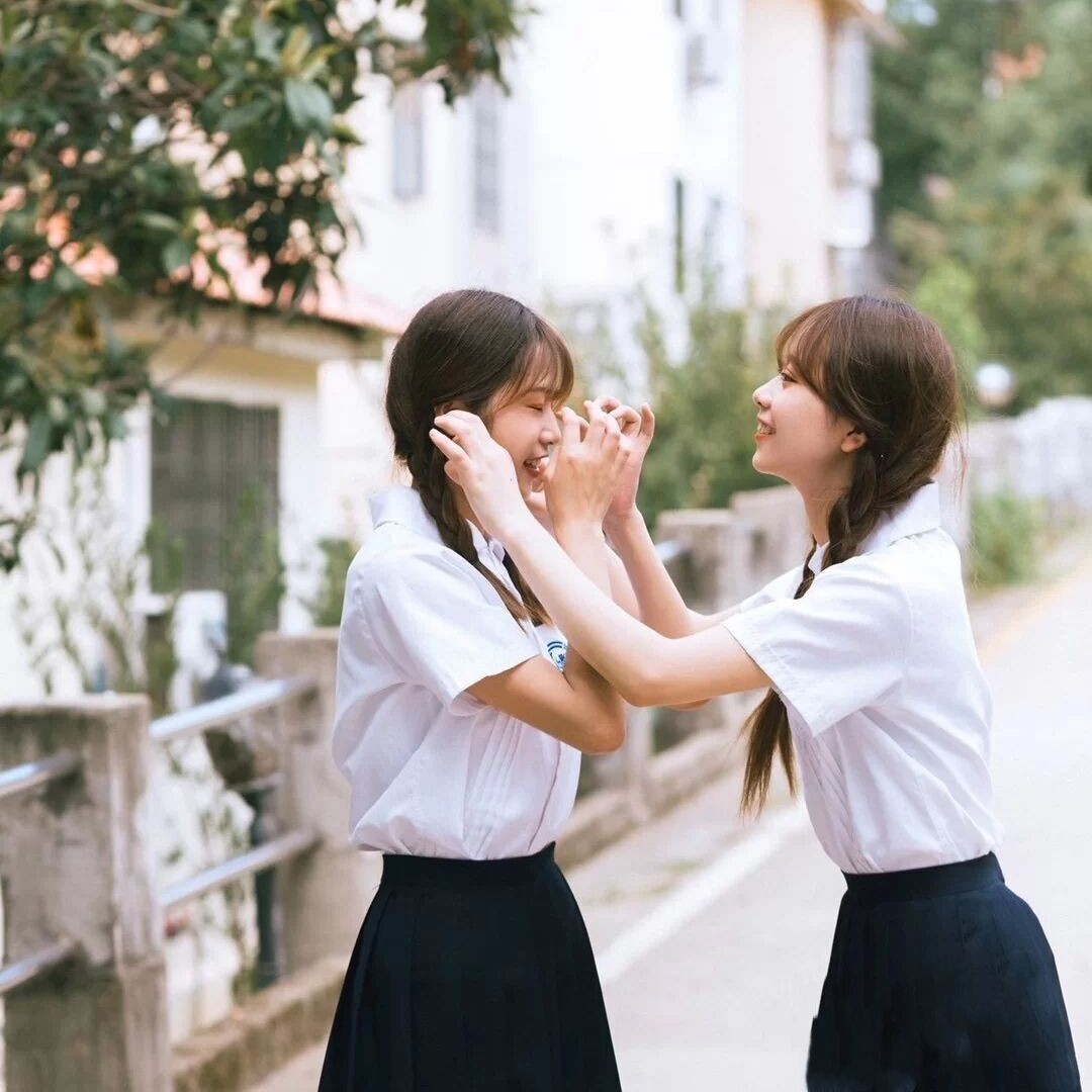 发关于闺蜜的说说配图「短句」 _qq说说网