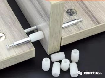 选材时注意这几个细节，板式家具放再多东西，也不用担心压坏