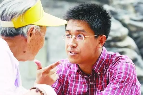 从小患肌无力，六年写一本书感动世界，马云也为他的书写序站台