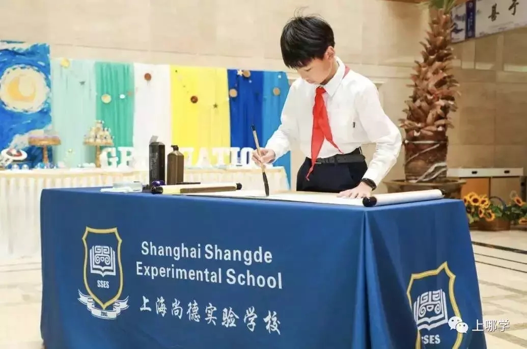 上海这10所私立学校校服太漂亮了！每一张都是高颜值