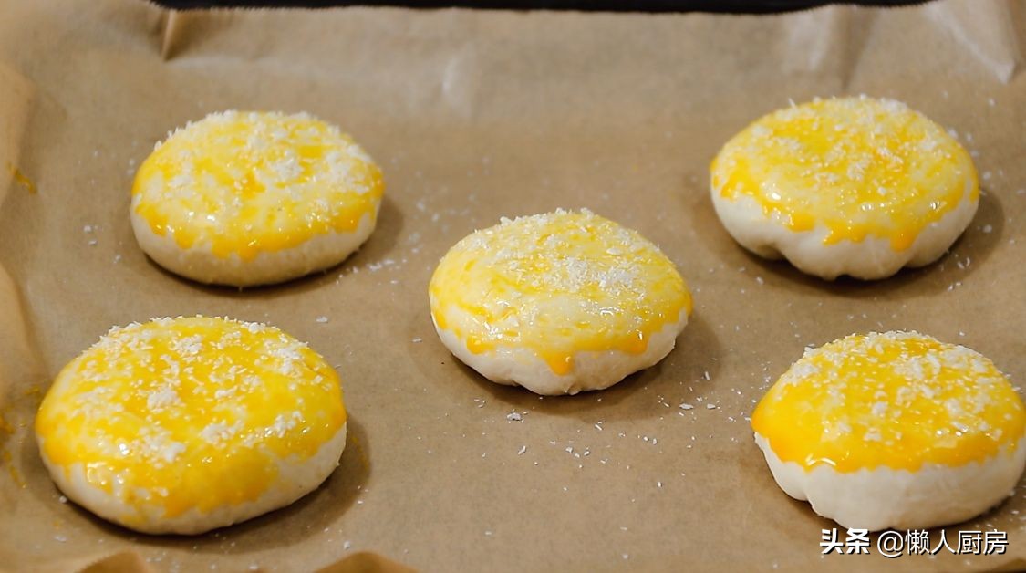 天气越冷，红薯越来越甜，遇到酥皮红薯饼别手软，3张手抓饼搞定