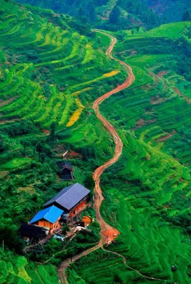 湖南隐匿的绝美山川古村，宁静又深远，三四月去正好！