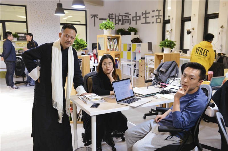 探月学院（两个）