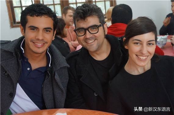 学汉语难吗汉语培训班了解一下