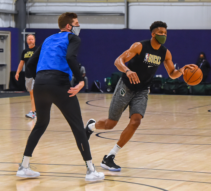 nba哪些球员感染新冠（48位球员确诊感染了新冠病毒！NBA新赛季防疫形势依旧严峻）