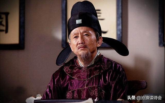 李白挑战文坛前辈，一首讽刺诗流传千古，骂尽倚老卖老的虚伪之人