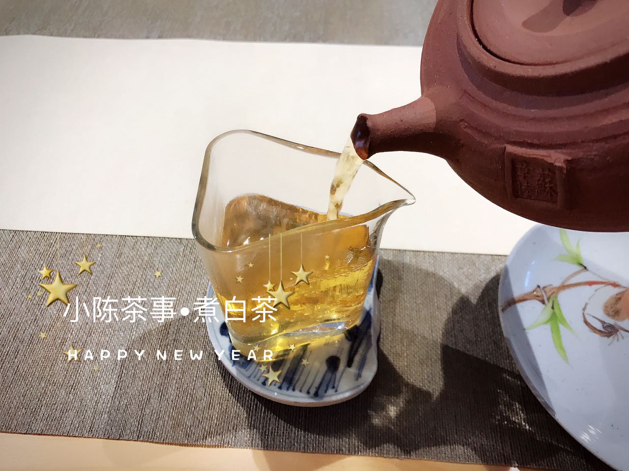 煮白茶的方法时间(寒露渐近，煮壶白茶，润燥火，简单三分钟，讲述正确的煮白茶方式)