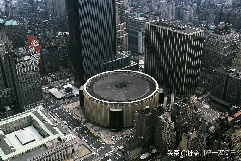 nba紐約為什么不行（同樣屬于紐約，籃網(wǎng)的市值和尼克斯相比，為何相差20億美元？）