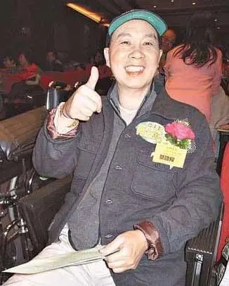 6位香港乐坛天王的“退潮”：瘫痪靠救济，私下生子，终生不娶
