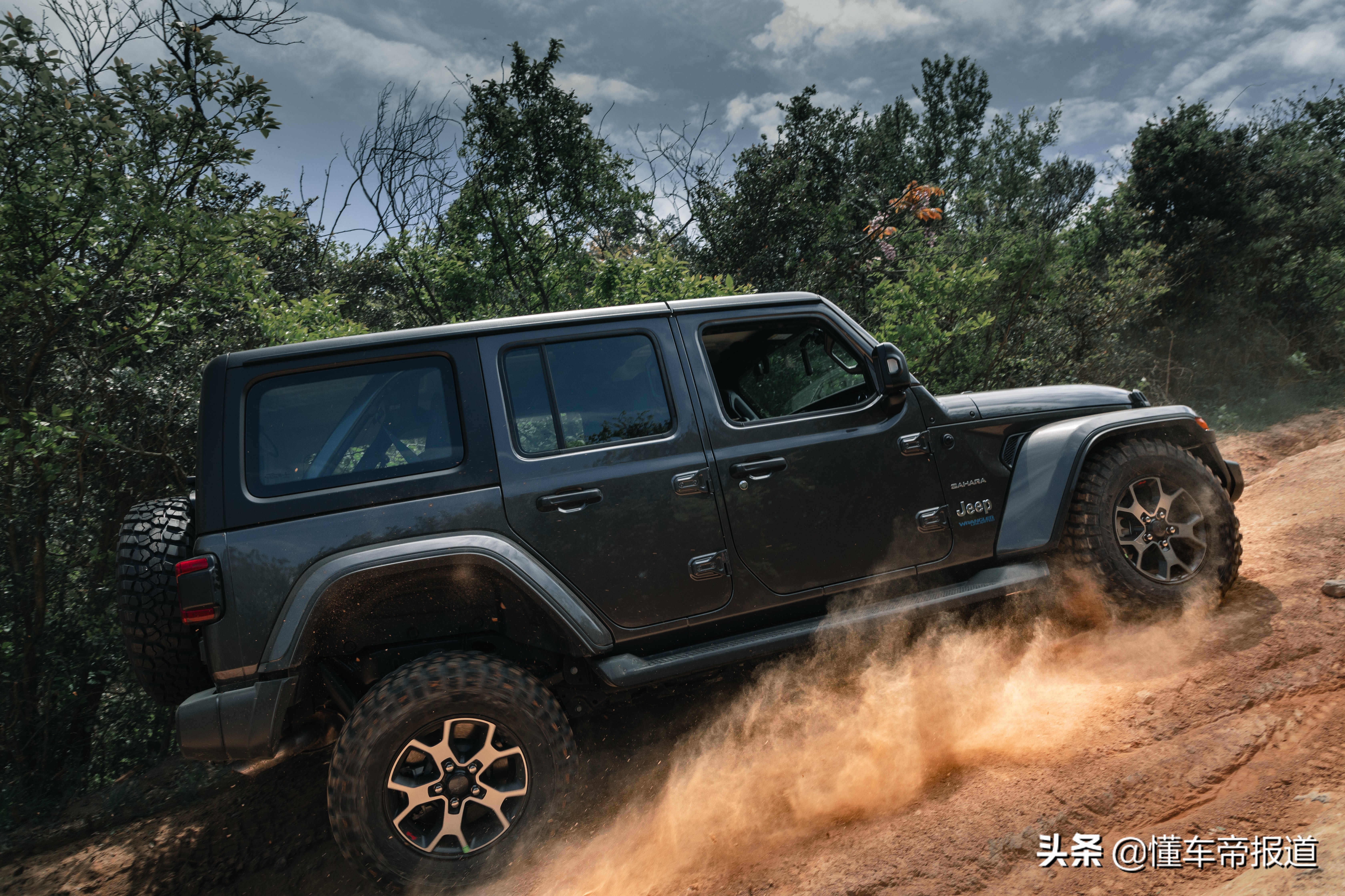 新车｜弥补短板，提升极限，可以上绿牌的Jeep牧马人4xe抢先体验
