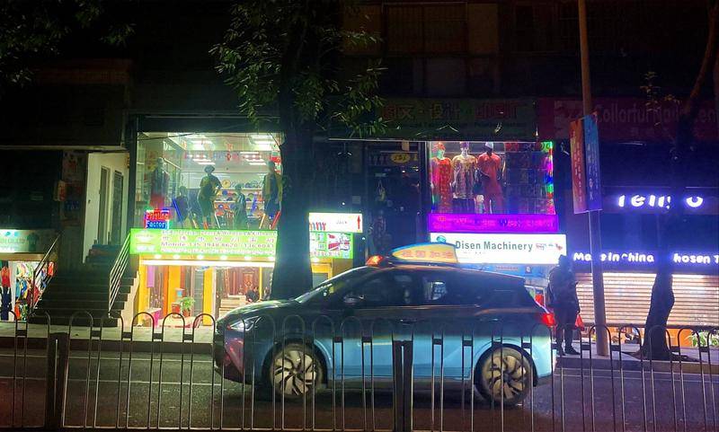 非洲淘金者渐离广州，“巧克力城”停滞的这一年