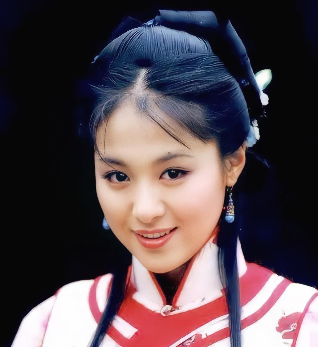 情史干净的10位女星，各有各的浪漫，有人已与丈夫相爱38年