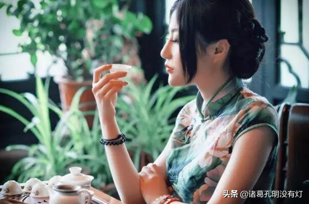 40岁，余生，酒可小酌，茶需常饮