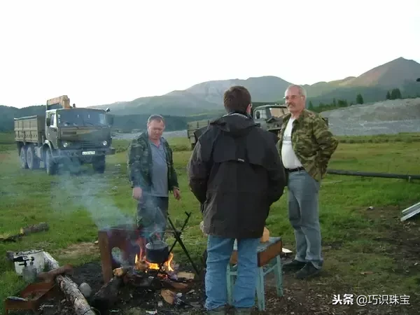 带你探索:14个月深入俄罗斯碧玉矿场——萨扬山脉