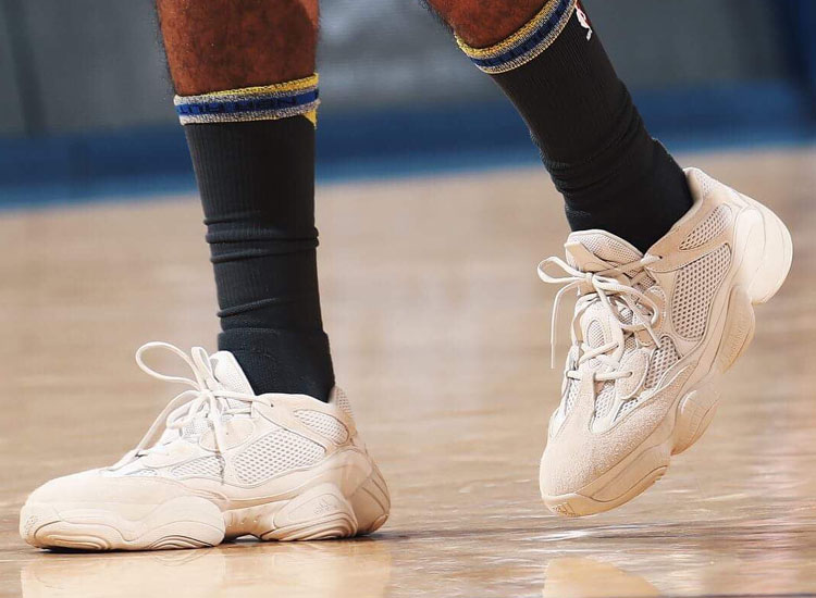 nba哪些球星出战靴（除了耐克，NBA球员还穿过哪些球鞋？中国李宁、安踏均上榜）