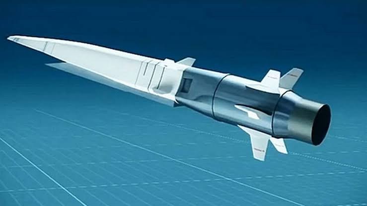 世界最強，俄軍成功試射潛射高超聲速導彈，速度可達8馬赫