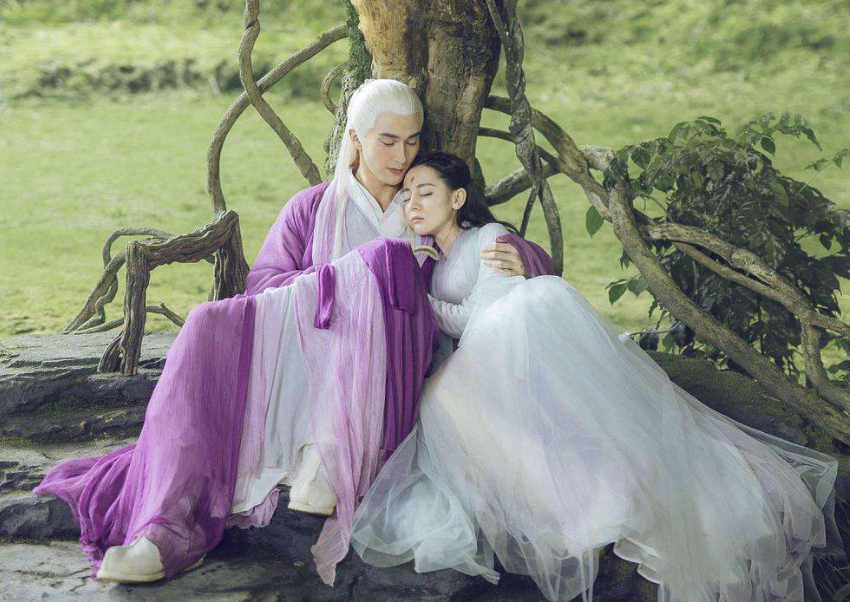 隐婚3年流产2次，遭丈夫家暴出轨，今患抑郁疑服药自杀昏迷20分钟