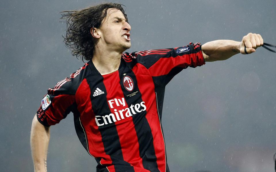 伊布为什么欧冠不行(伊布拥有无与伦比的球场统治力,却无缘金球奖,他