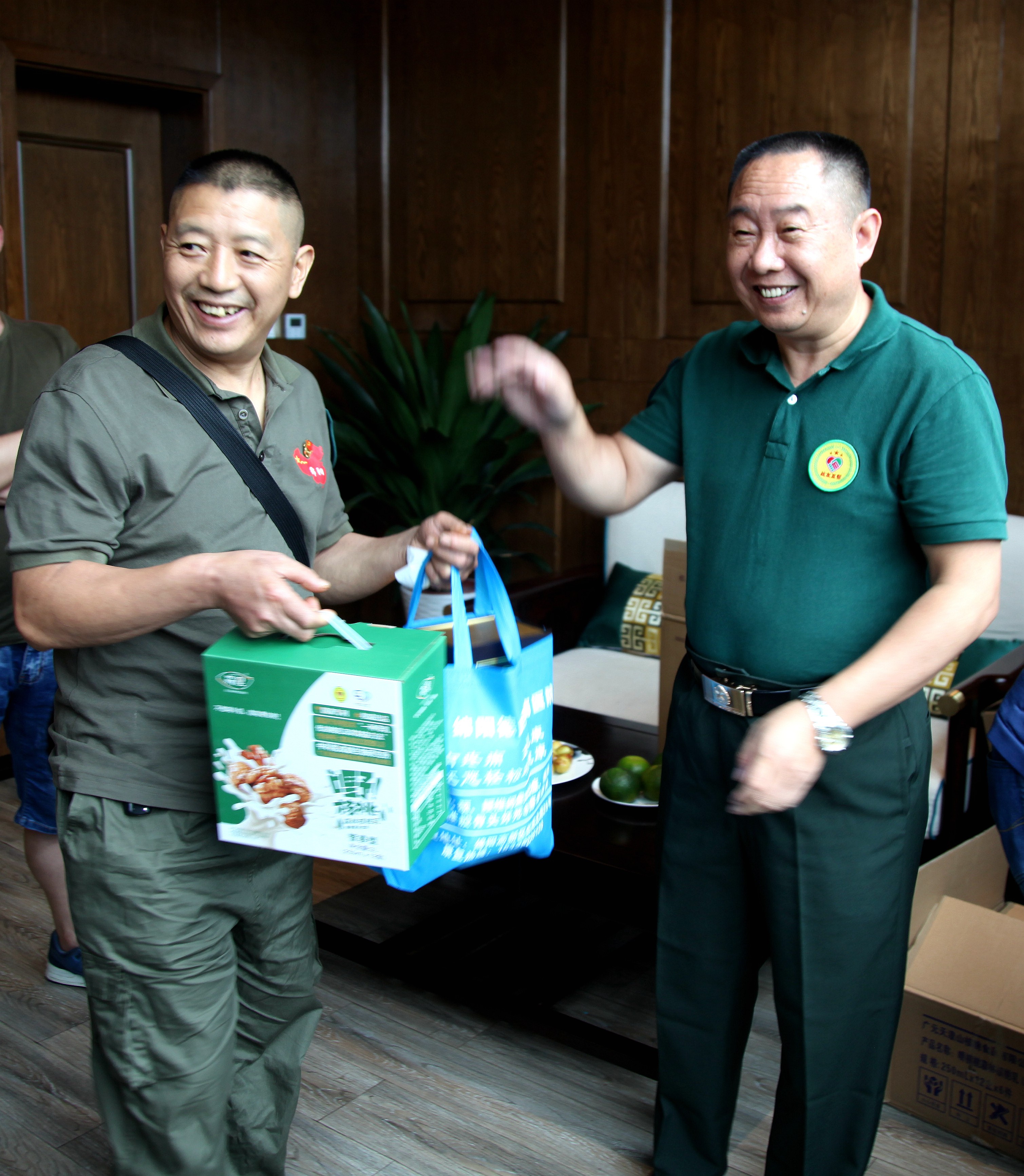 四川省众扶慈善基金会退役军人互助帮扶专项基金慰问立功战友