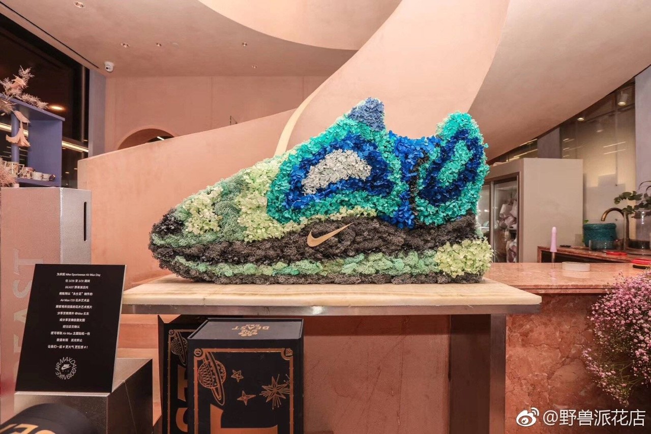 把玫瑰花卖出天价，野兽派到底有何窍门？