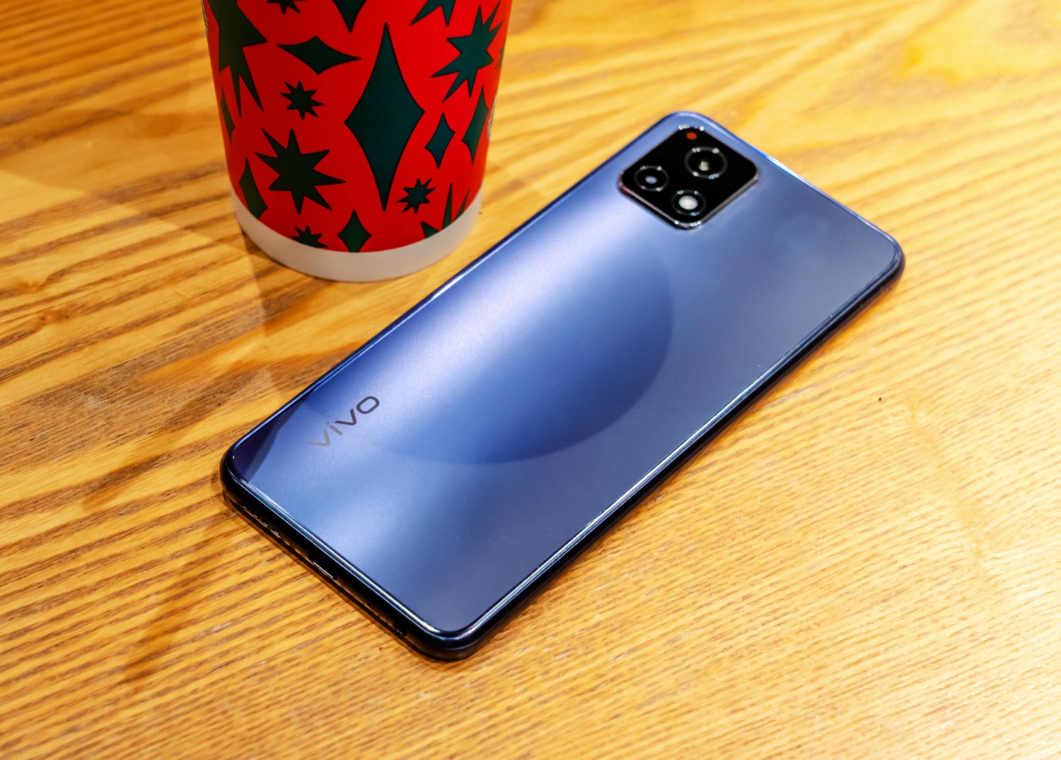 vivo y52s评测:性能全面均衡,适合年轻人的5g手机