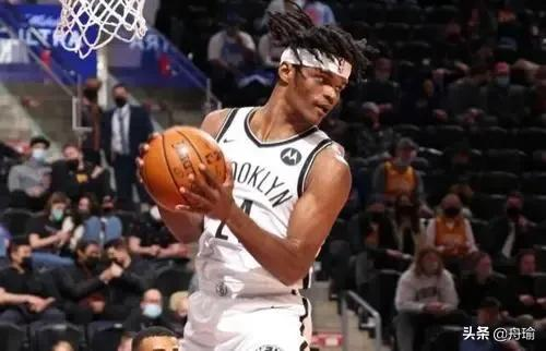 nba有哪些球星签约乔丹(NBA早报：乔丹将签约湖人，篮网官宣签阿德，霍华德中投连续命中)