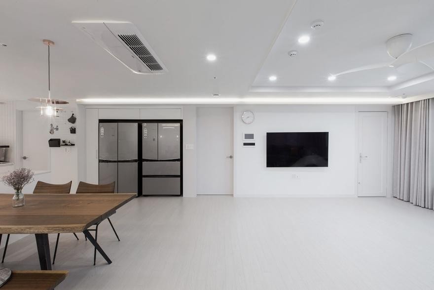 親子宅設計先為孩子做準備，110㎡挪出一間做活動室，解放客廳保持一塵不染
