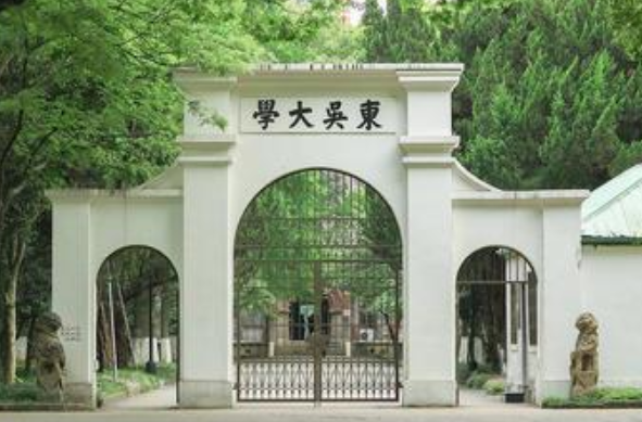2021江苏省167所大学分9档，前三档实至名归，东南大学表现亮眼