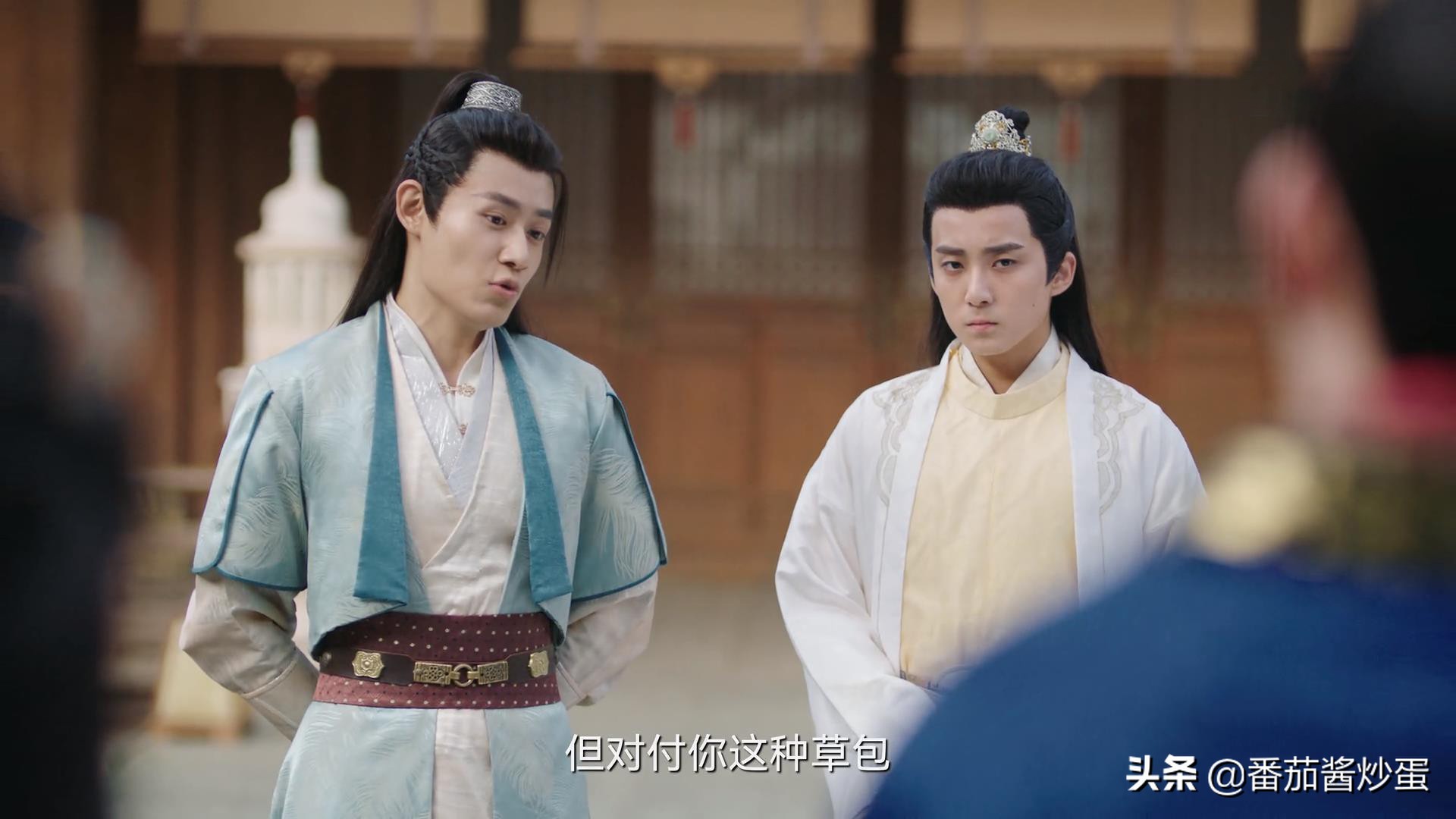 X，年轻小组集团主演，“制作，纯茶”在同一天广播