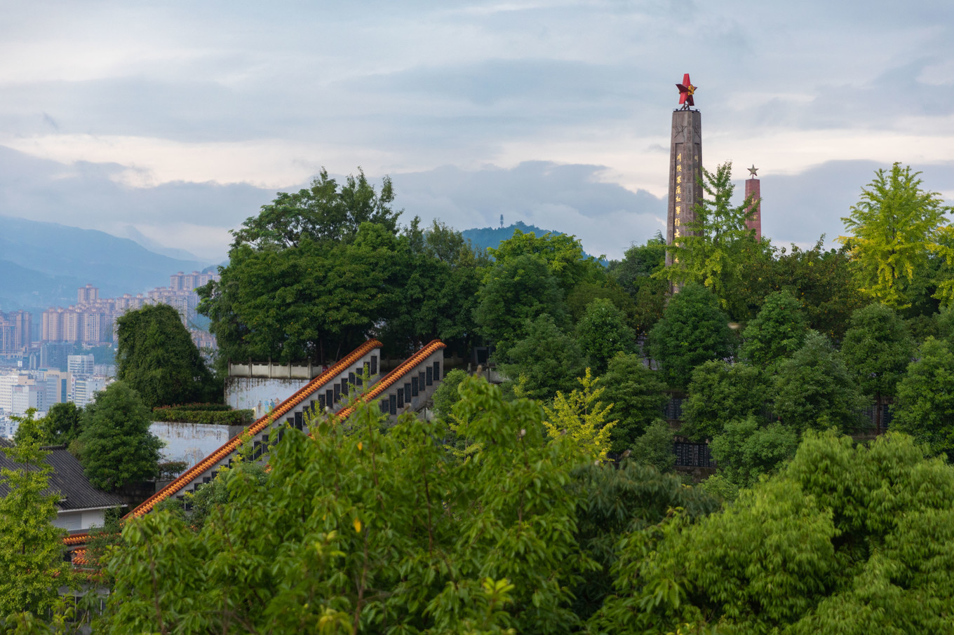 巴中」诗意山水,红色巴中