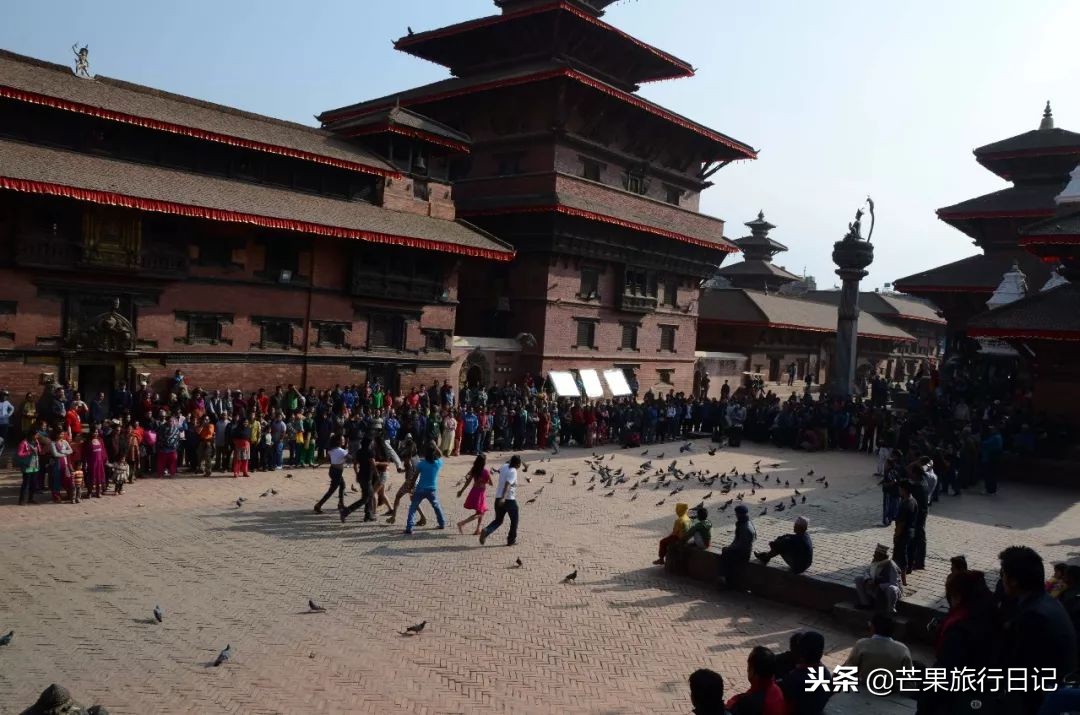去尼泊爾旅游多少錢（飛機或汽車至尼泊爾旅行攻略大全，含路線交通景點美食購物及建議）