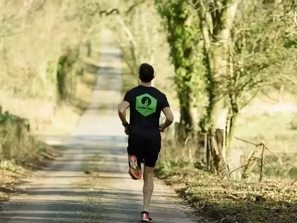 别否认！网球是最快乐的减肥方式之一