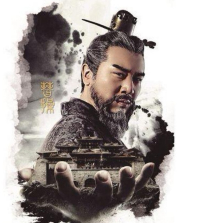 曹操《观沧海》四言诗典型的建安风骨，气势磅礴，横贯日月