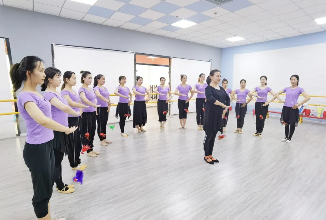 万物复苏·齐舞飞扬 | 呼和浩特考区师资培训