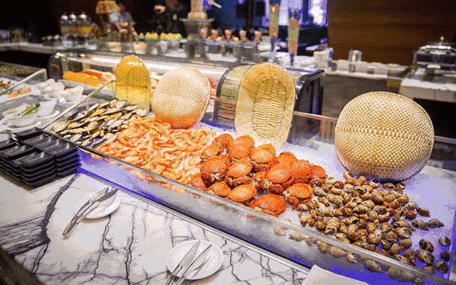 裕达国贸自助餐多少钱(郑州六家超凶残五星级豪华海鲜自助餐) - 价格