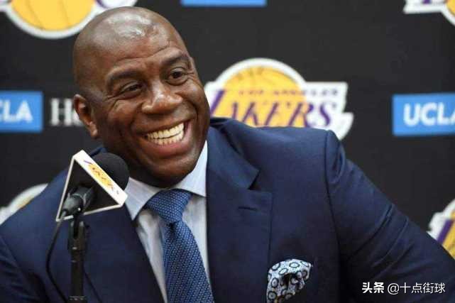 nba球员为什么叫魔术师(28年前，湖人名宿“魔术师”约翰逊究竟是如何感染上艾滋病的？)