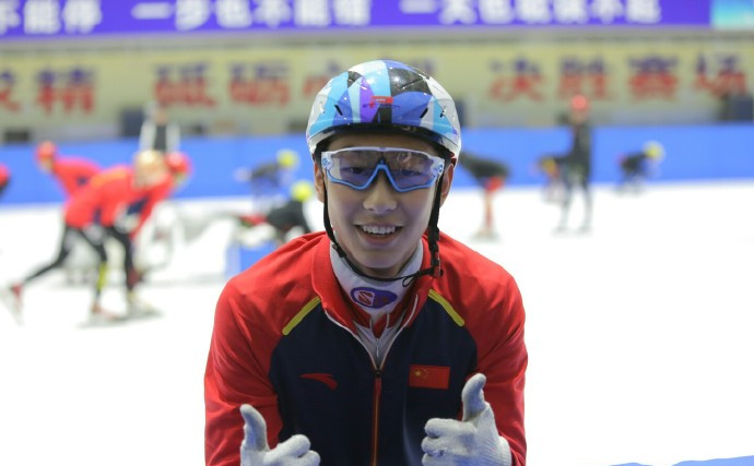 2021世界杯铜牌战（中国队斩获铜牌，短道速滑世界杯1500米摘铜，0.026秒险胜第四名）