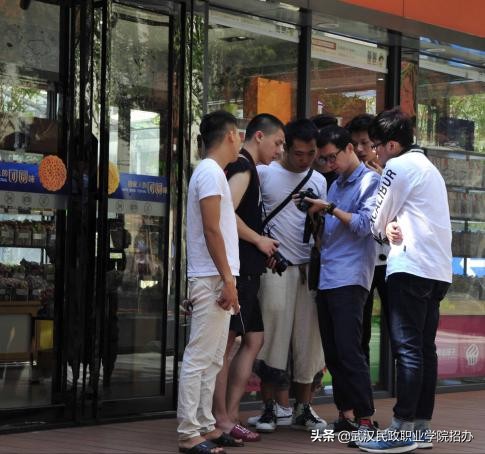 专业解析：数字媒体艺术设计专业发展前景与就业方向