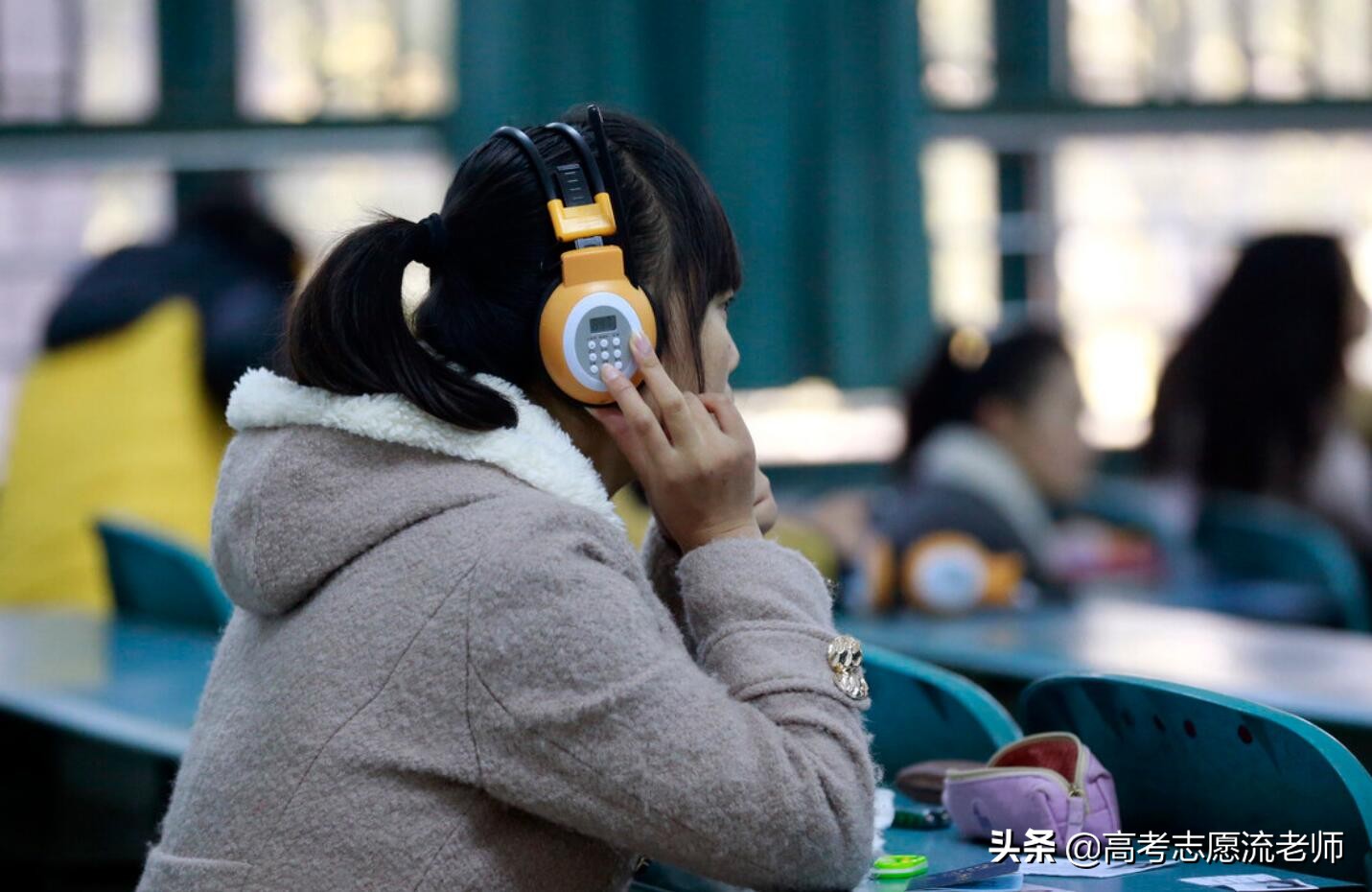 民办本科相比公办本科，差别在哪？是师资实力、招生费用不同吗？