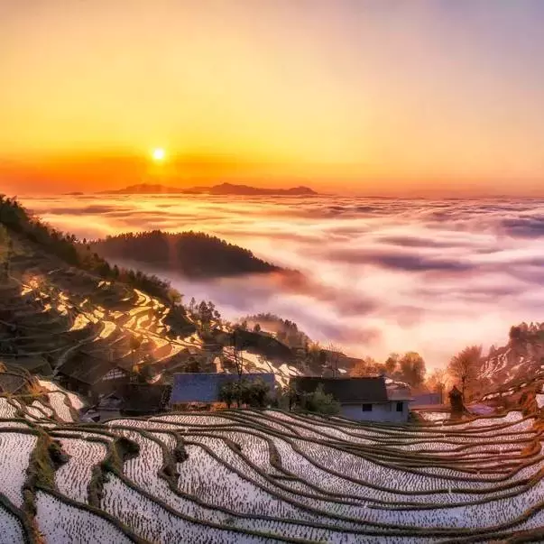 湖南隐匿的绝美山川古村，宁静又深远，三四月去正好！