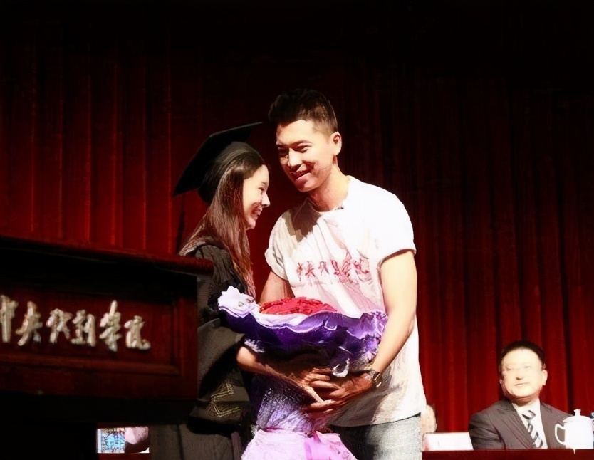 李小萌：15岁出道，被丈夫视作珍宝，拍戏多年一次吻戏都没接过